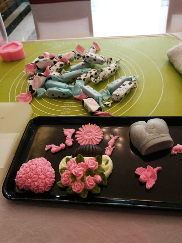 綠地集團國慶節牛軋糖 巧克力DIY活動
